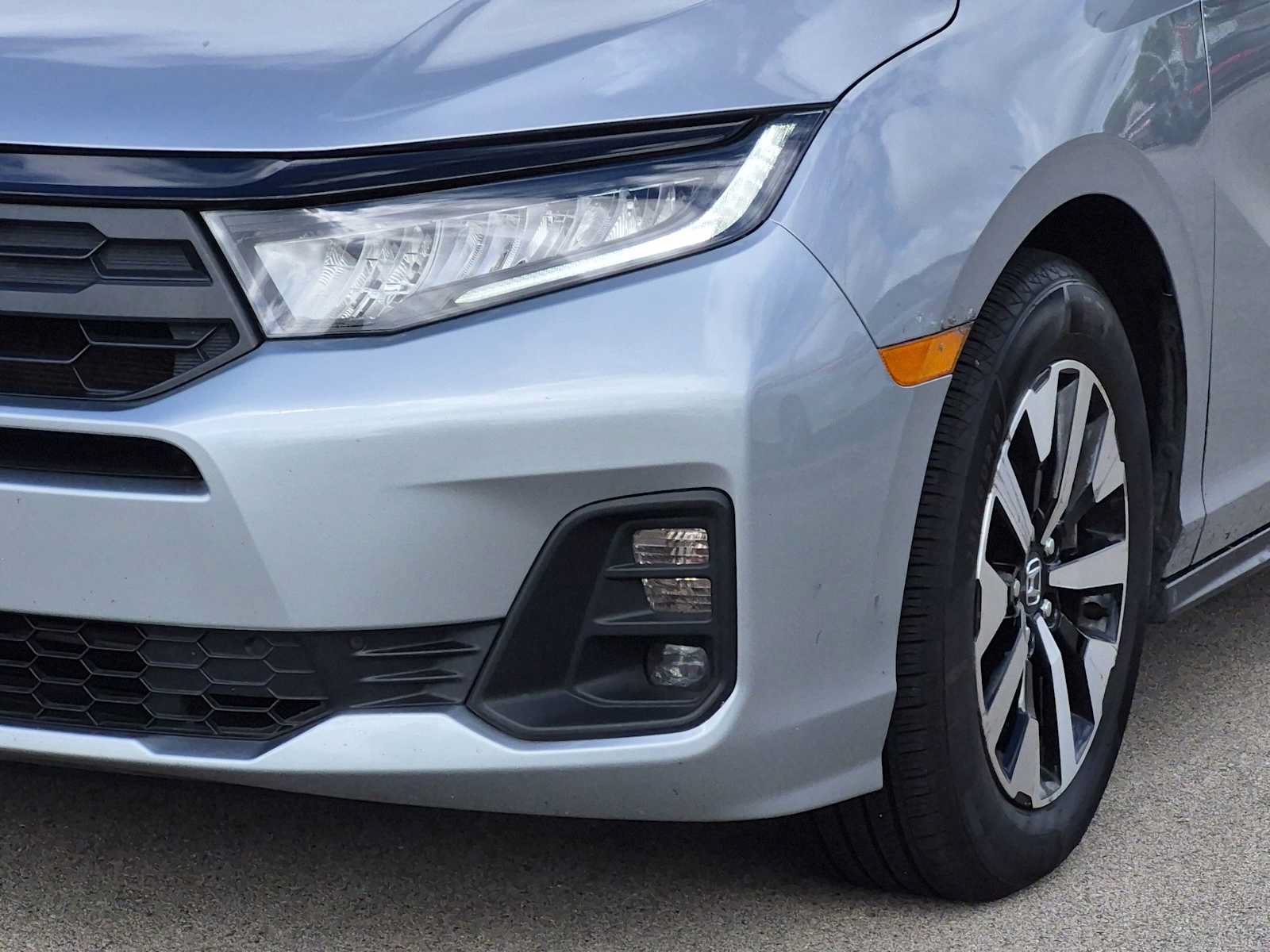 Certified 2025 Honda Odyssey EX-L image 10