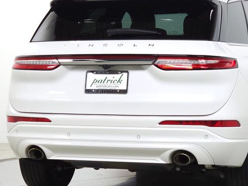 Used 2021 Lincoln Corsair Reserve AWD/4WD image 11