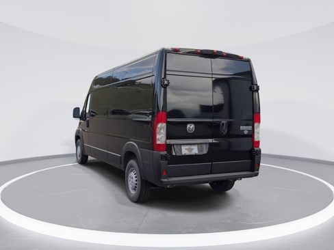Used 2025 RAM ProMaster 2500 FWD image 7