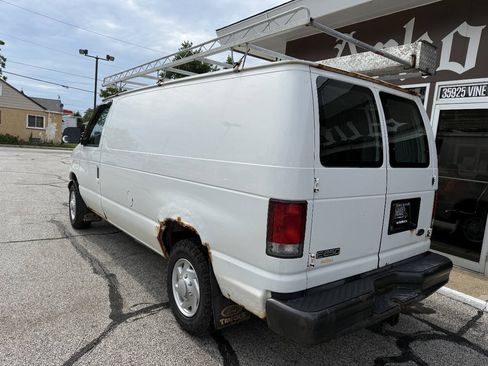 Used 2000 Ford E-250 and Econoline 250 RWD image 7