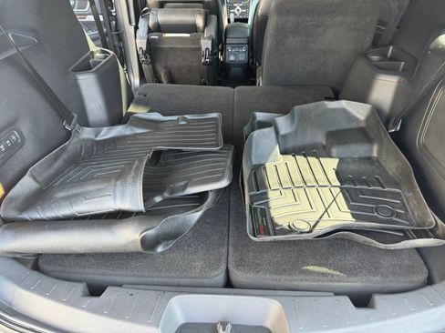 Used 2016 Ford Explorer Limited w/ Equipment Group 301A AWD/4WD image 24
