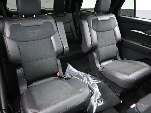 New 2025 Ford Explorer ST w/ Sun And Sound Package image 36