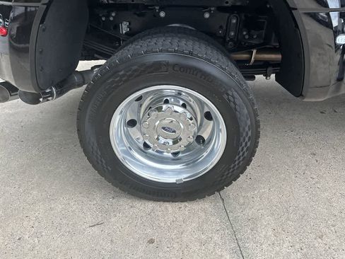 Used 2025 Ford F450 Platinum w/ Platinum Plus Package image 31