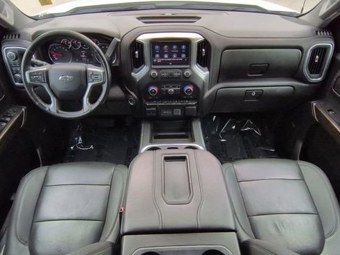 Used 2021 Chevrolet Silverado 1500 LT Trail Boss w/ Convenience Package II AWD/4WD image 15