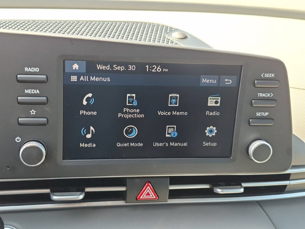 Used 2026 Hyundai Elantra Sport FWD image 17