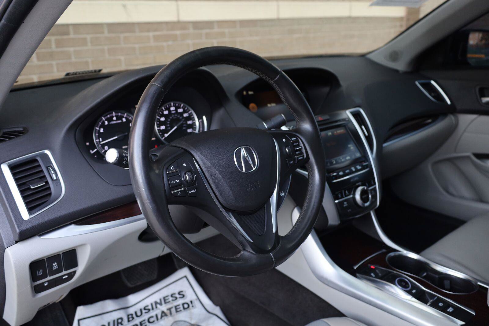 Used 2015 Acura TLX w/ Technology Package FWD image 15