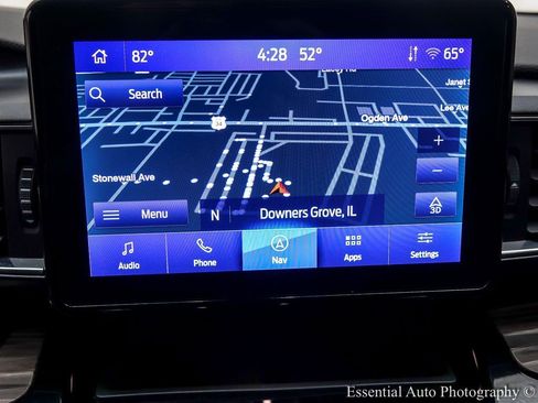 Used 2023 Ford Explorer Limited w/ Equipment Group 301A image 17