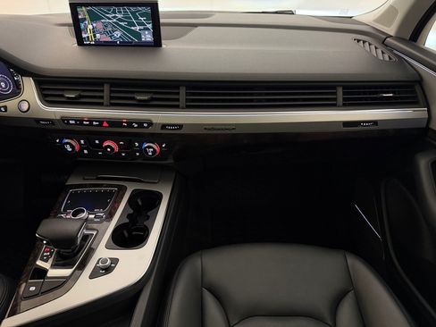 Used 2019 Audi Q7 2.0T Premium Plus AWD/4WD image 18