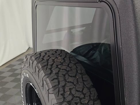 Used 1988 Suzuki Samurai 4WD Soft Top image 27