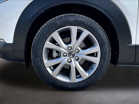 Used 2021 MAZDA CX-30 FWD 2.5 S w/ Premium Package image 32