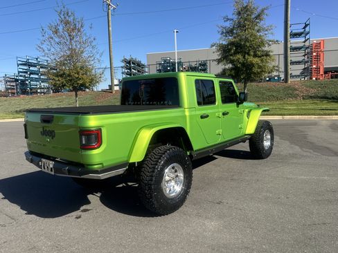 Certified 2025 Jeep Gladiator Rubicon w/ Convenience Group image 10