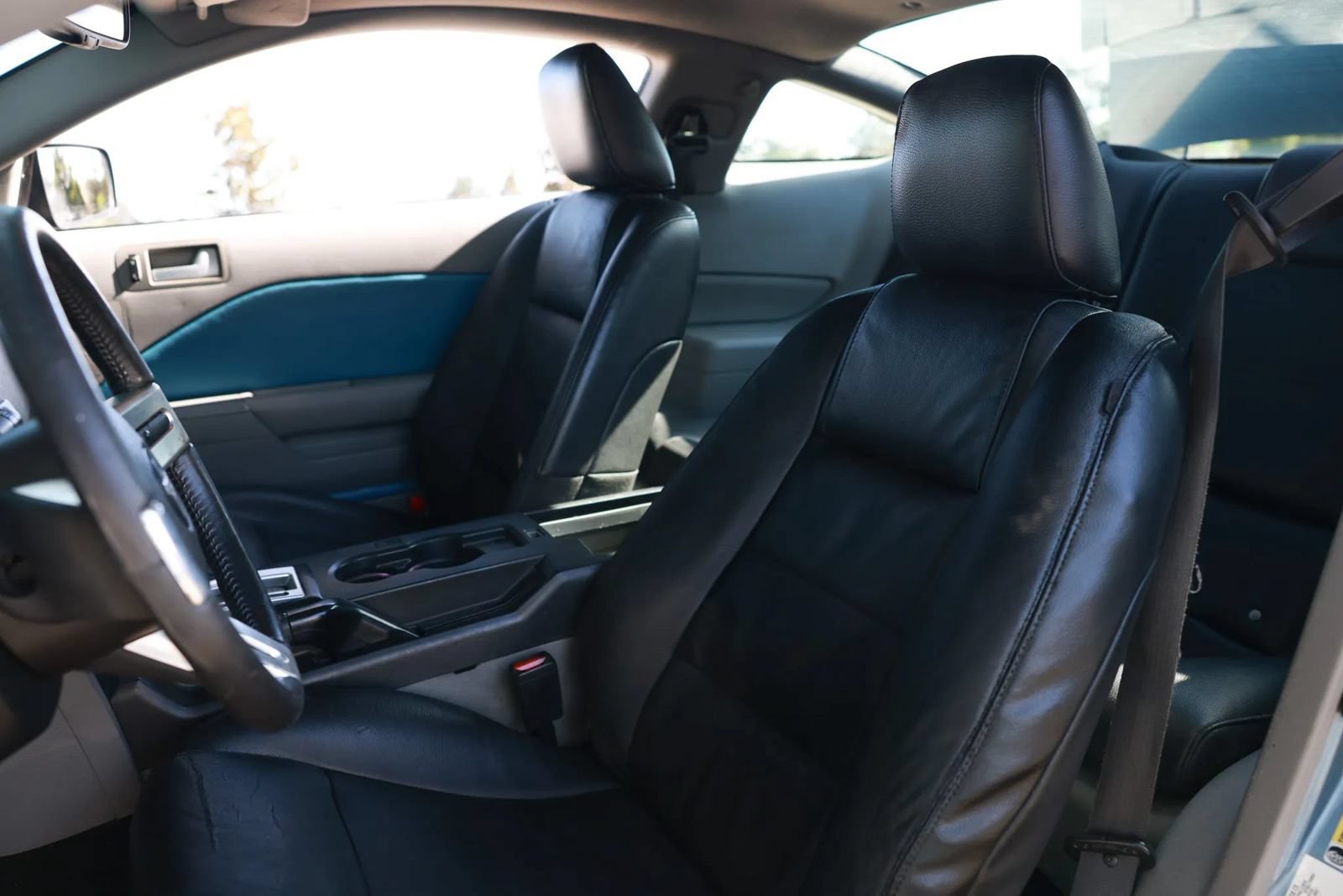 Used 2008 Ford Mustang Coupe RWD image 16