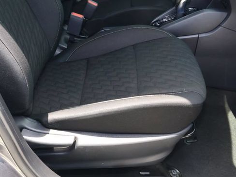Used 2022 Nissan Kicks S FWD image 16