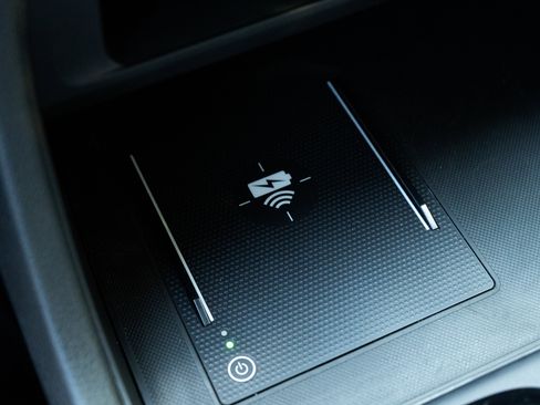 Certified 2025 Honda Pilot Touring image 36