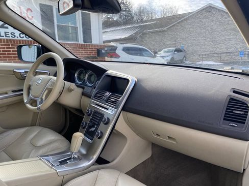 Used 2012 Volvo XC60 3.2 image 18