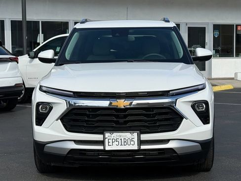 Used 2026 Chevrolet TrailBlazer LT FWD image 4