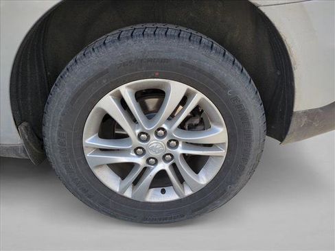 Used 2018 Buick Enclave Essence w/ Trailering Package image 14