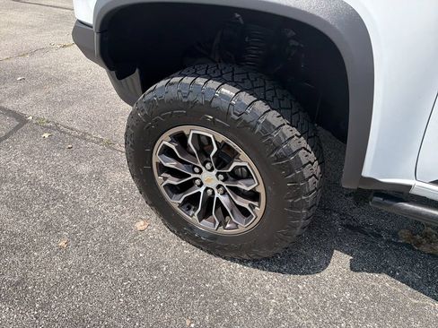 Used 2019 Chevrolet Colorado ZR2 w/ LPO, Power Package AWD/4WD image 33