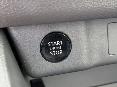 New 2026 Nissan Rogue SV FWD image 27
