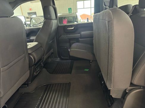 Used 2024 Chevrolet Silverado 2500 Custom w/ Custom Value Package image 13