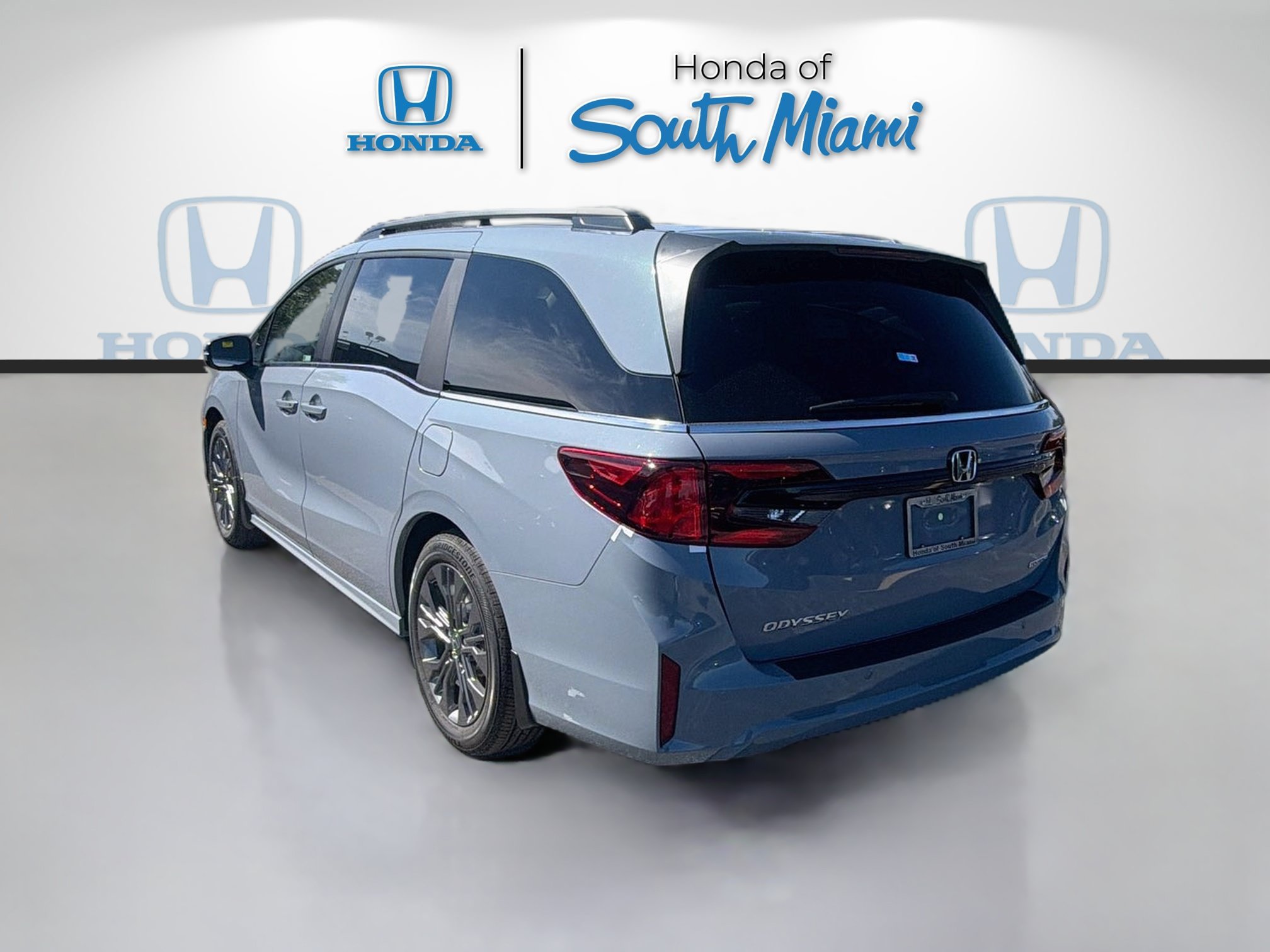 New 2027 Honda Odyssey Touring image 5