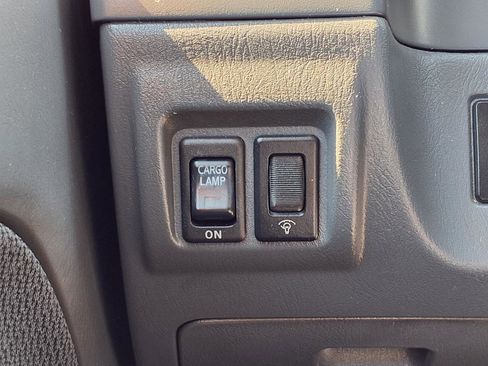 Used 2004 Nissan Frontier XE w/ (PWR) Pwr Pkg RWD image 7