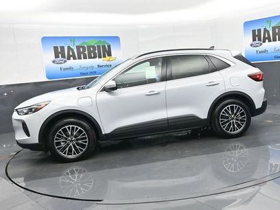 New 2025 Ford Escape SE w/ PHEV Premium Package
