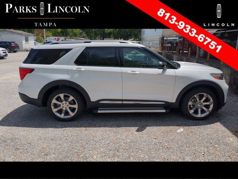 Used 2020 Ford Explorer Platinum w/ Premium Technology Package image 10