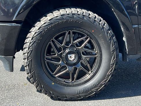 Used 2020 RAM 1500 Limited AWD/4WD image 9
