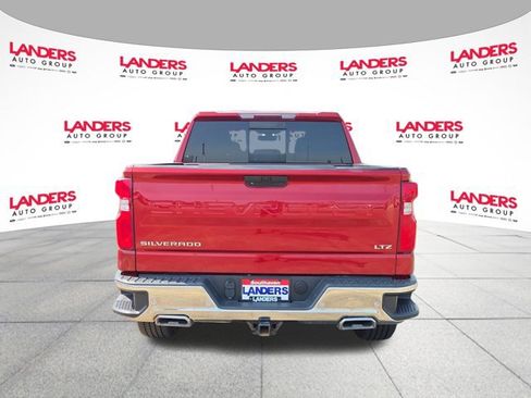 Used 2021 Chevrolet Silverado 1500 LTZ w/ LTZ Premium Package AWD/4WD image 4