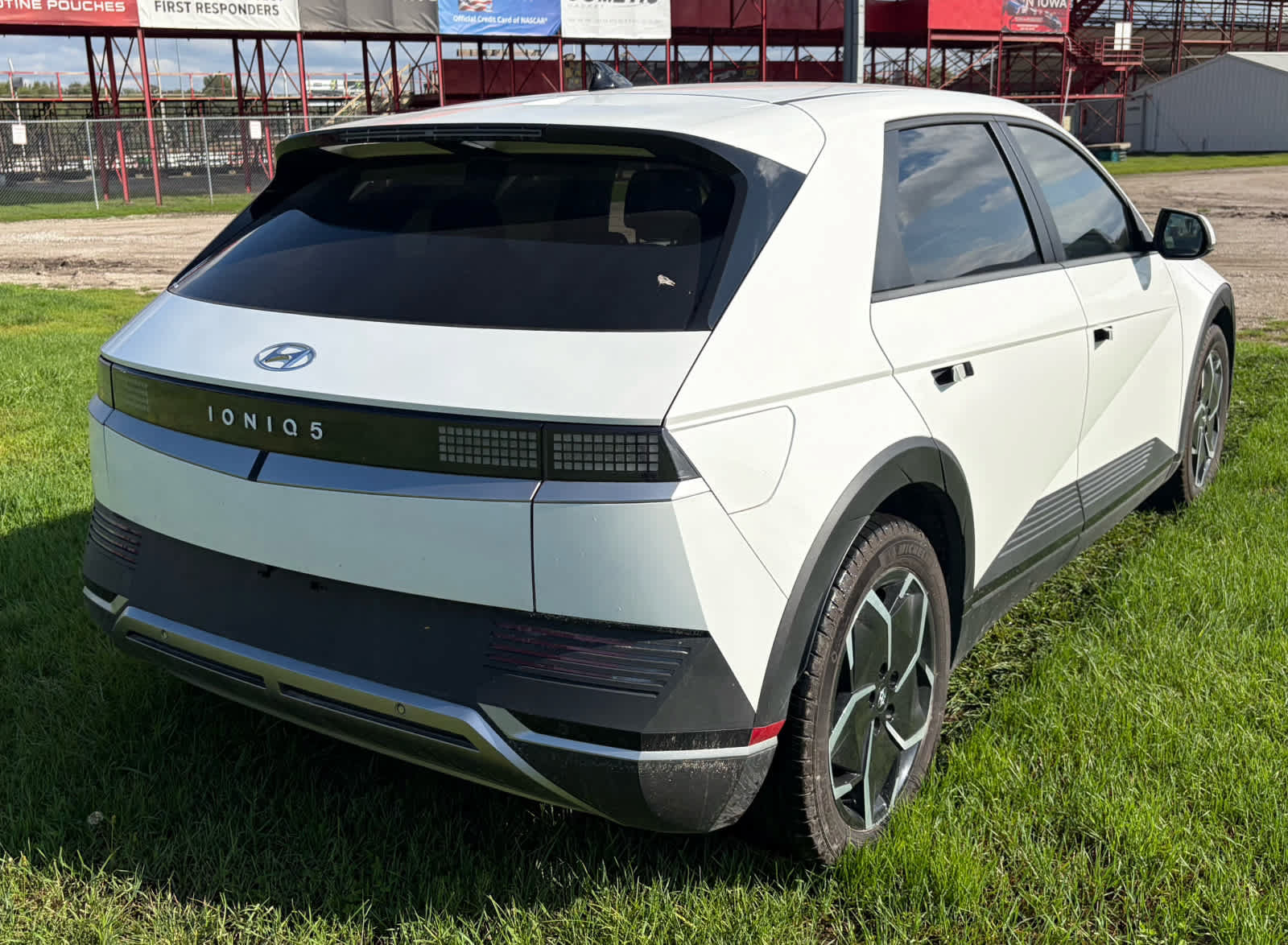 Used 2022 Hyundai Ioniq 5 SE RWD image 29