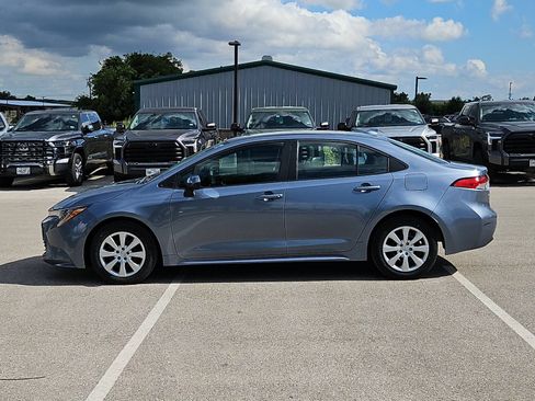Certified 2024 Toyota Corolla LE FWD image 2