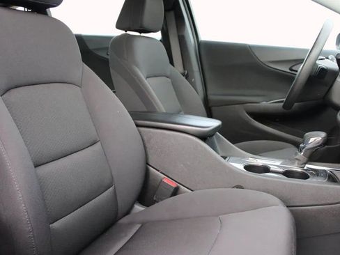 Used 2024 Chevrolet Malibu LS image 19
