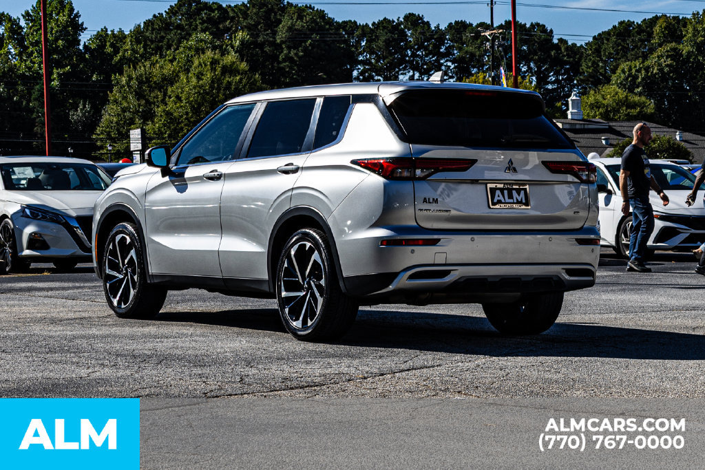 Used 2024 Mitsubishi Outlander SE AWD/4WD image 6