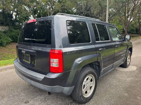 Used 2015 Jeep Patriot Sport w/ Power Value Group FWD image 7