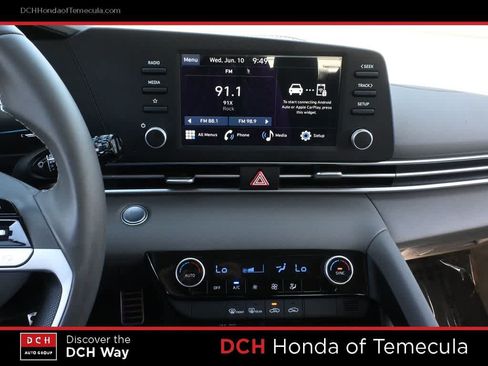 Used 2025 Hyundai Elantra Sport FWD image 12
