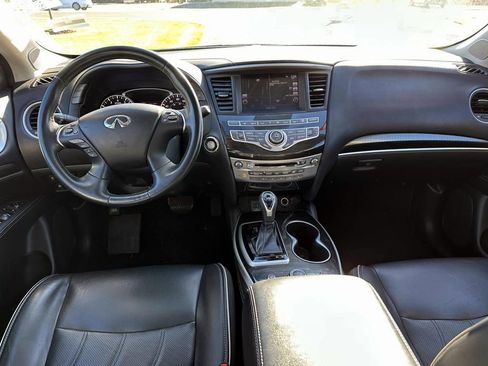 Used 2019 INFINITI QX60 Luxe w/ Essential Package image 12