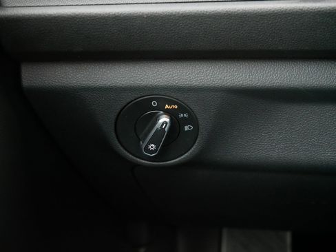 Certified 2022 Volkswagen Jetta Sport image 26