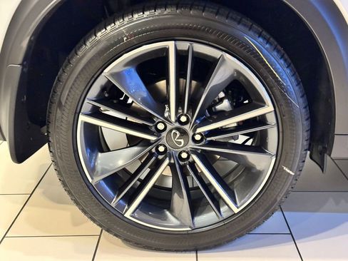 New 2025 INFINITI QX50 Sport image 30