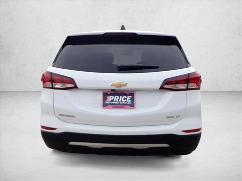 Certified 2024 Chevrolet Equinox LT image 3