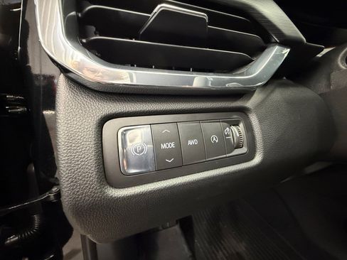 New 2026 GMC Acadia Elevation w/ Elevation Premium Package AWD/4WD image 25