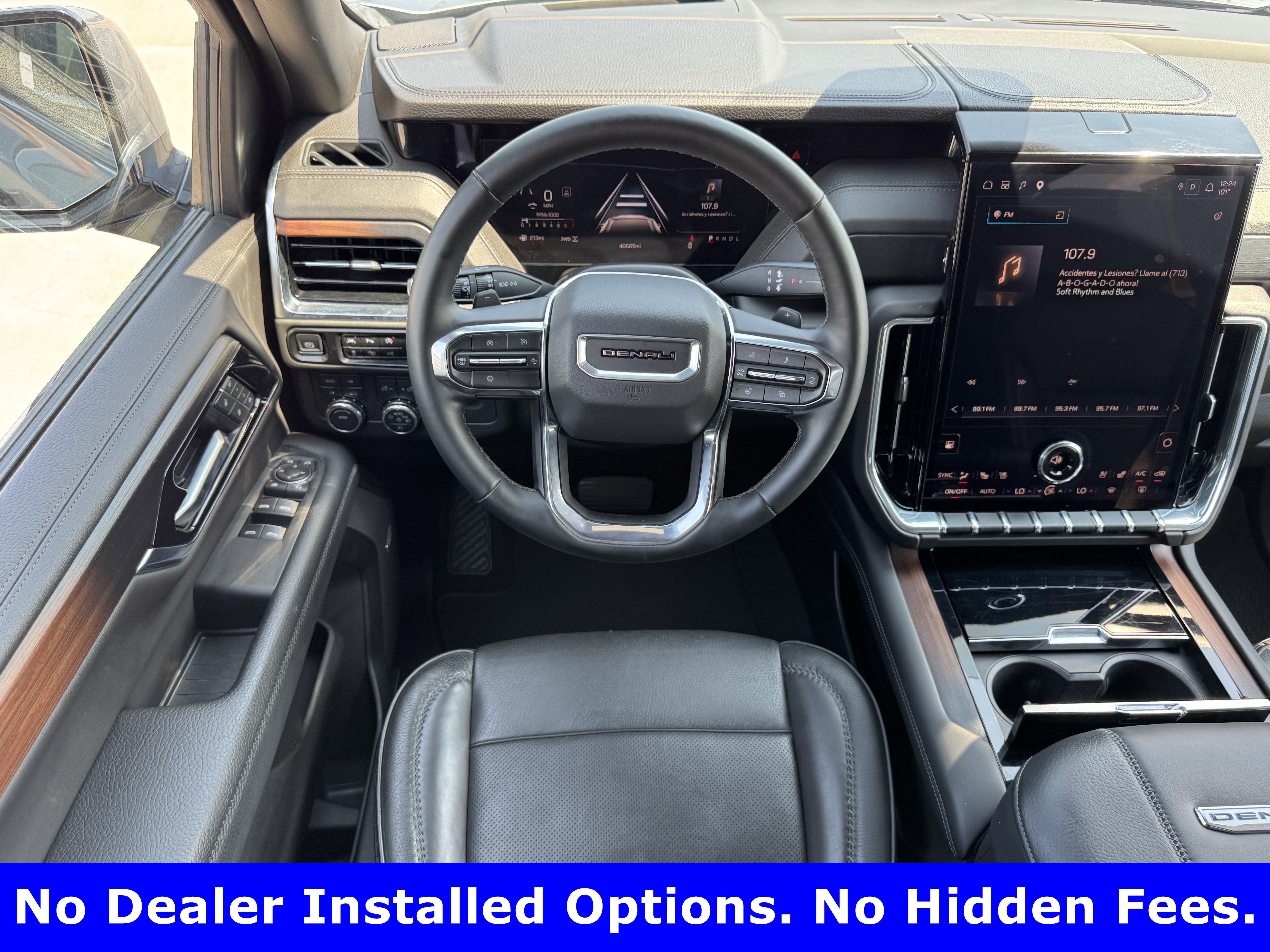 Used 2025 GMC Yukon Denali AWD/4WD image 10