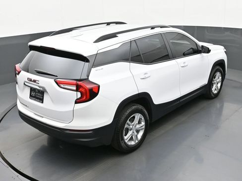 Used 2023 GMC Terrain SLE w/ Driver Convenience Package image 36