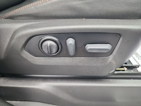 Used 2021 GMC Sierra 1500 AT4 image 35