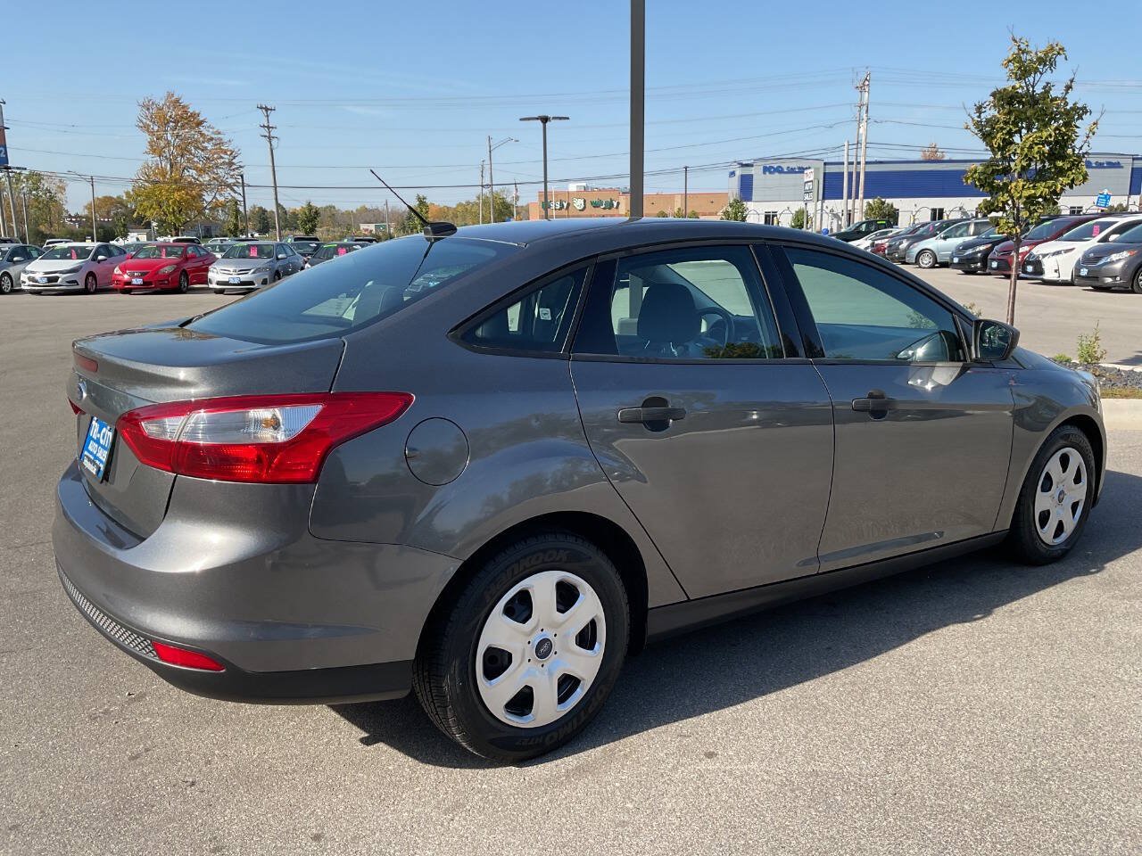 Used 2012 Ford Focus S FWD image 7