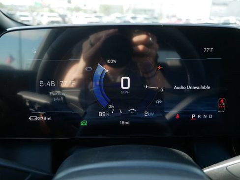 Used 2026 Chevrolet Equinox EV LT AWD/4WD image 22