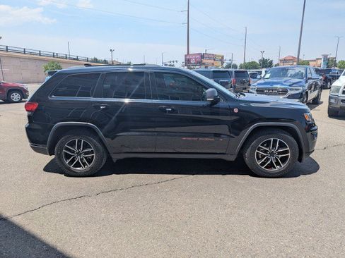 Used 2020 Jeep Grand Cherokee Trailhawk w/ Trailhawk Luxury Group AWD/4WD image 6