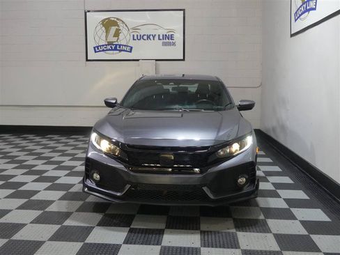Used 2020 Honda Civic Sport image 2
