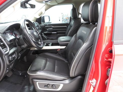 Used 2020 RAM 1500 Laramie AWD/4WD image 16
