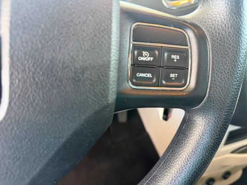 Used 2015 Dodge Grand Caravan SE w/ Quick Order Package 29E SE FWD image 15